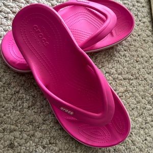 CROCS ICONIC COMFORT SANDAL FLIP FLOPS
